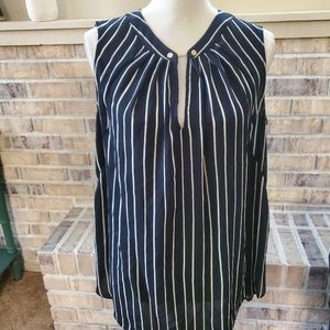 Sleeveless navy stripped top